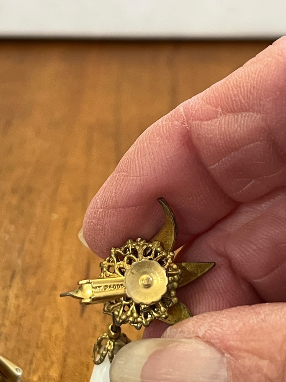 Miriam Haskell vintage earrings - Picture 3 of 10